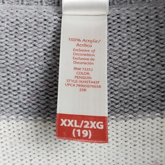 No Boundaries Grey Penguin Snowflakes Ribbed Knit Sweater Womens Size 2X - Picture 5 of 6